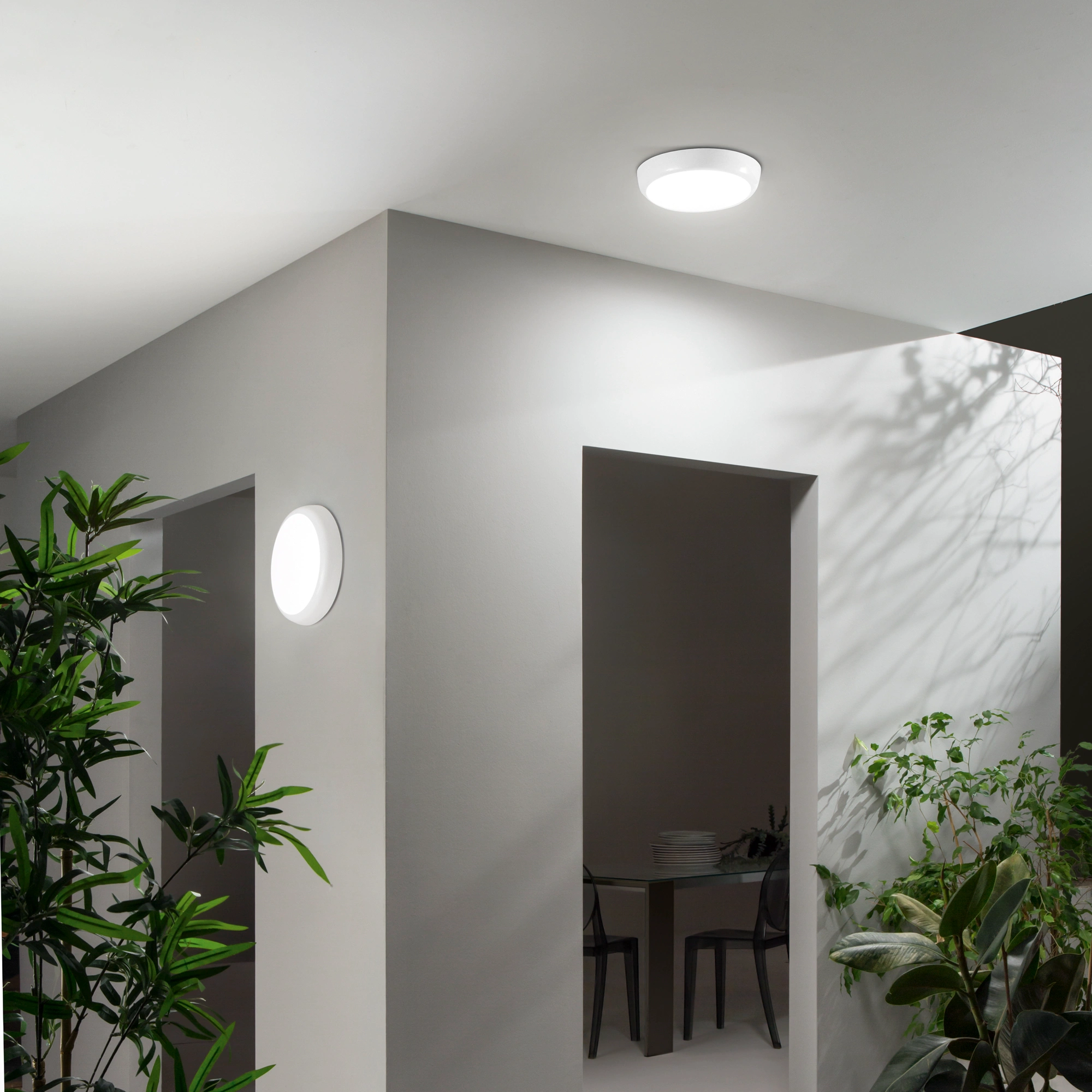 Intec LED plafonjera sa senzorom HUBLOT SENS 18W 3000/4000/6500K PC Bijela