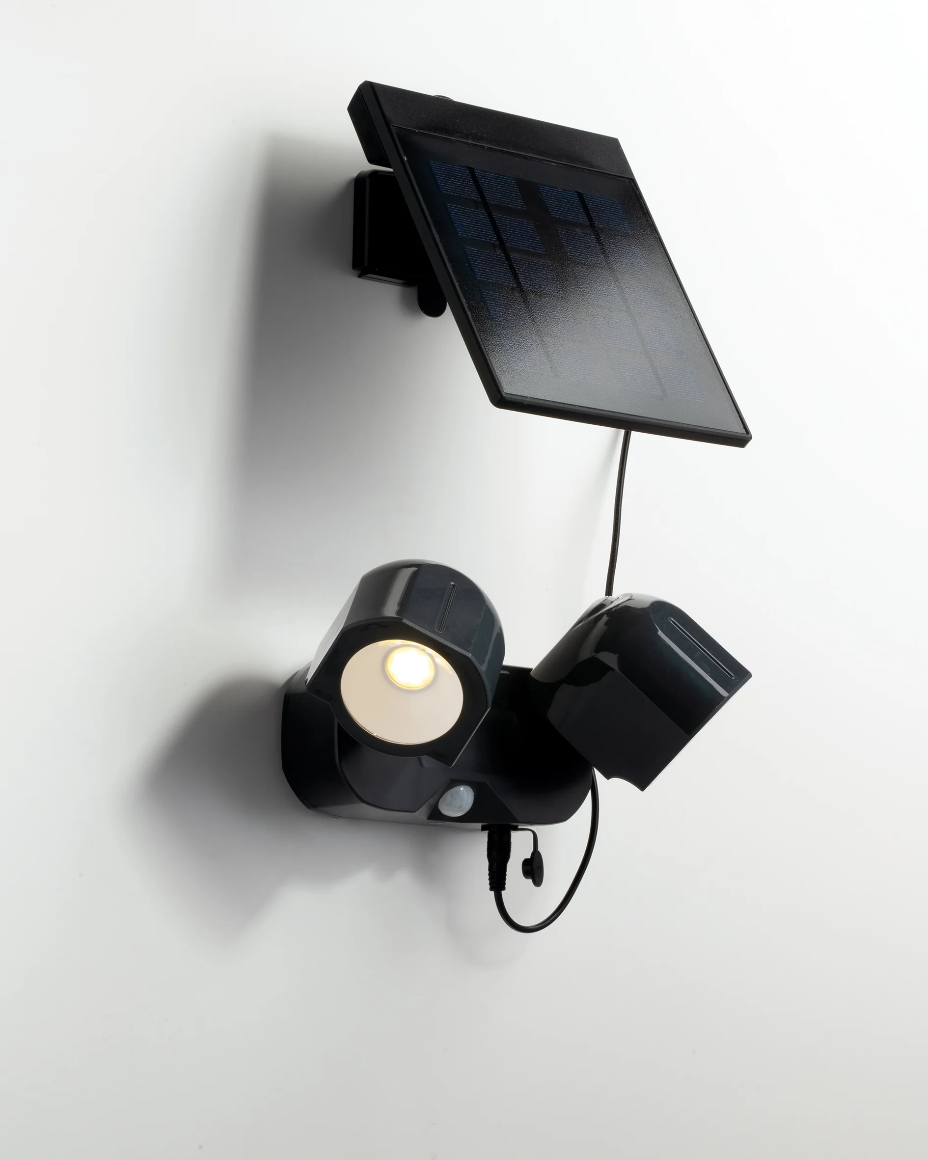 Intec Solarni LED reflektor sa senzorom SHIVA 2x1,5W 4000K Termoplastika Antracit