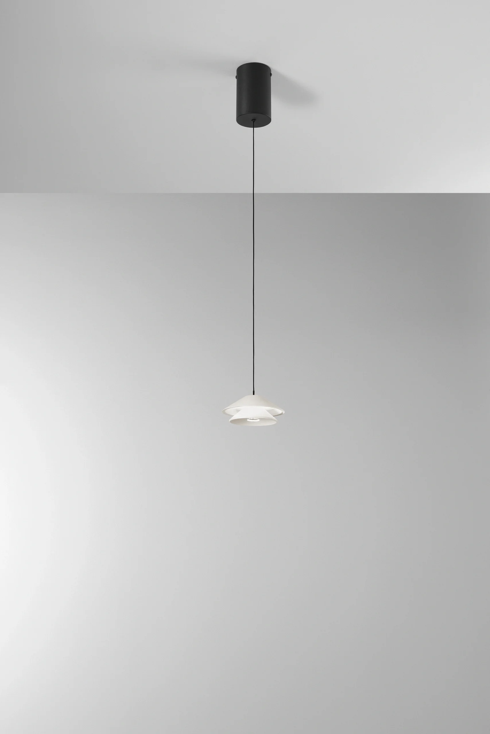 Luce Design LED viseća lampa ATREO 6W 3000K Metal Bijela