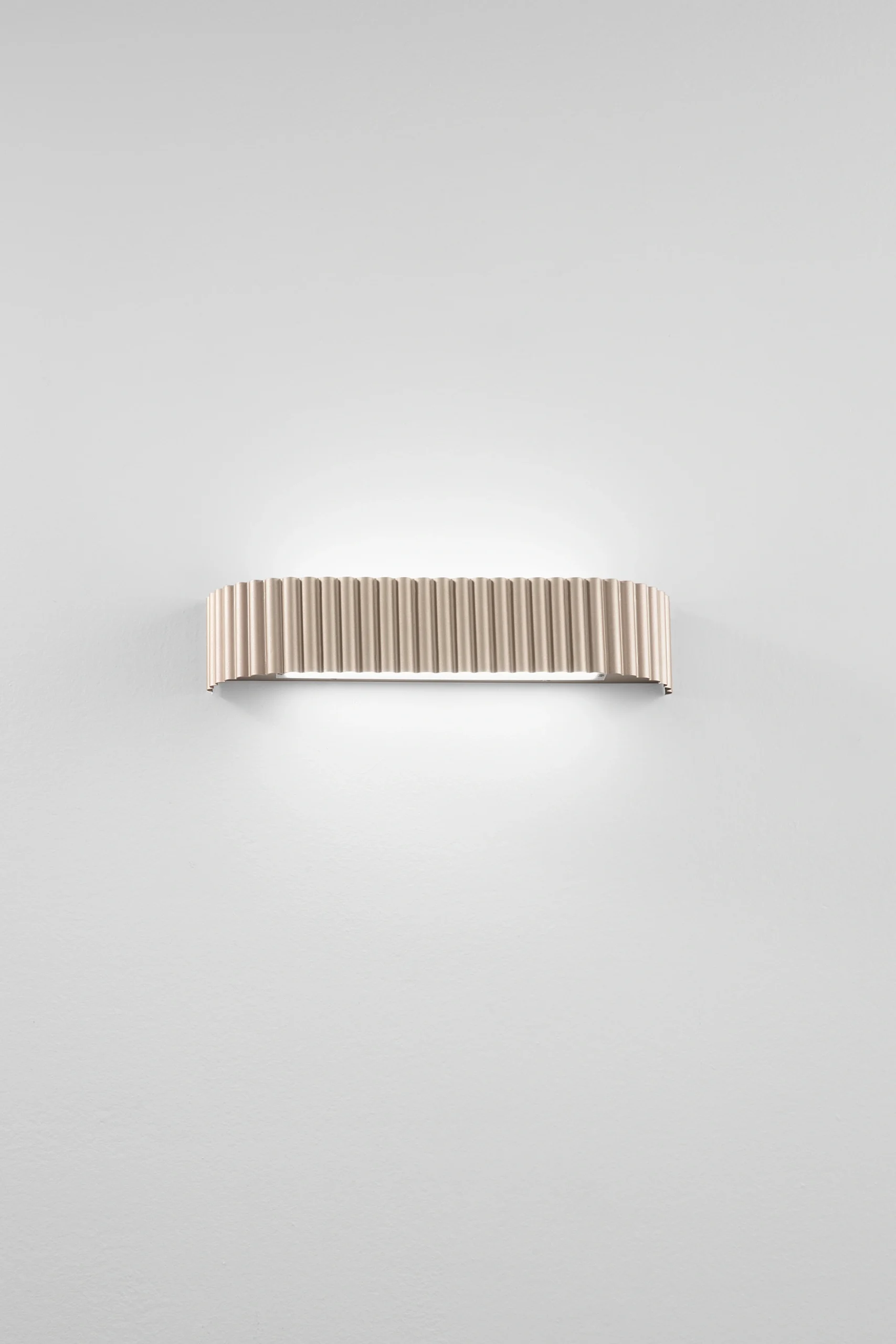 Luce Design Zidna lampa NIKE 30W 2700/3200/4000K Zlatna