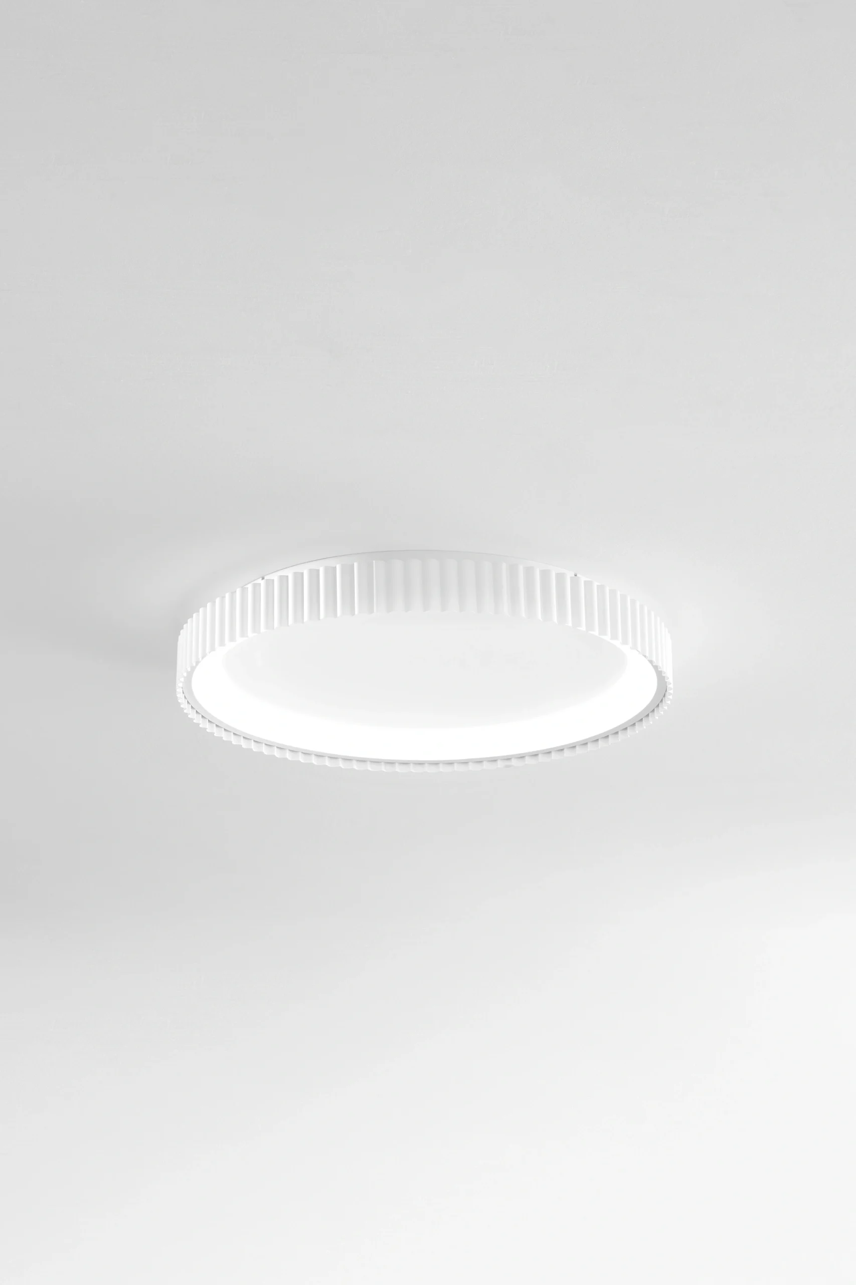 Luce Design Stropna LED svjetiljka 40W 2700/3200/4000K Bijela