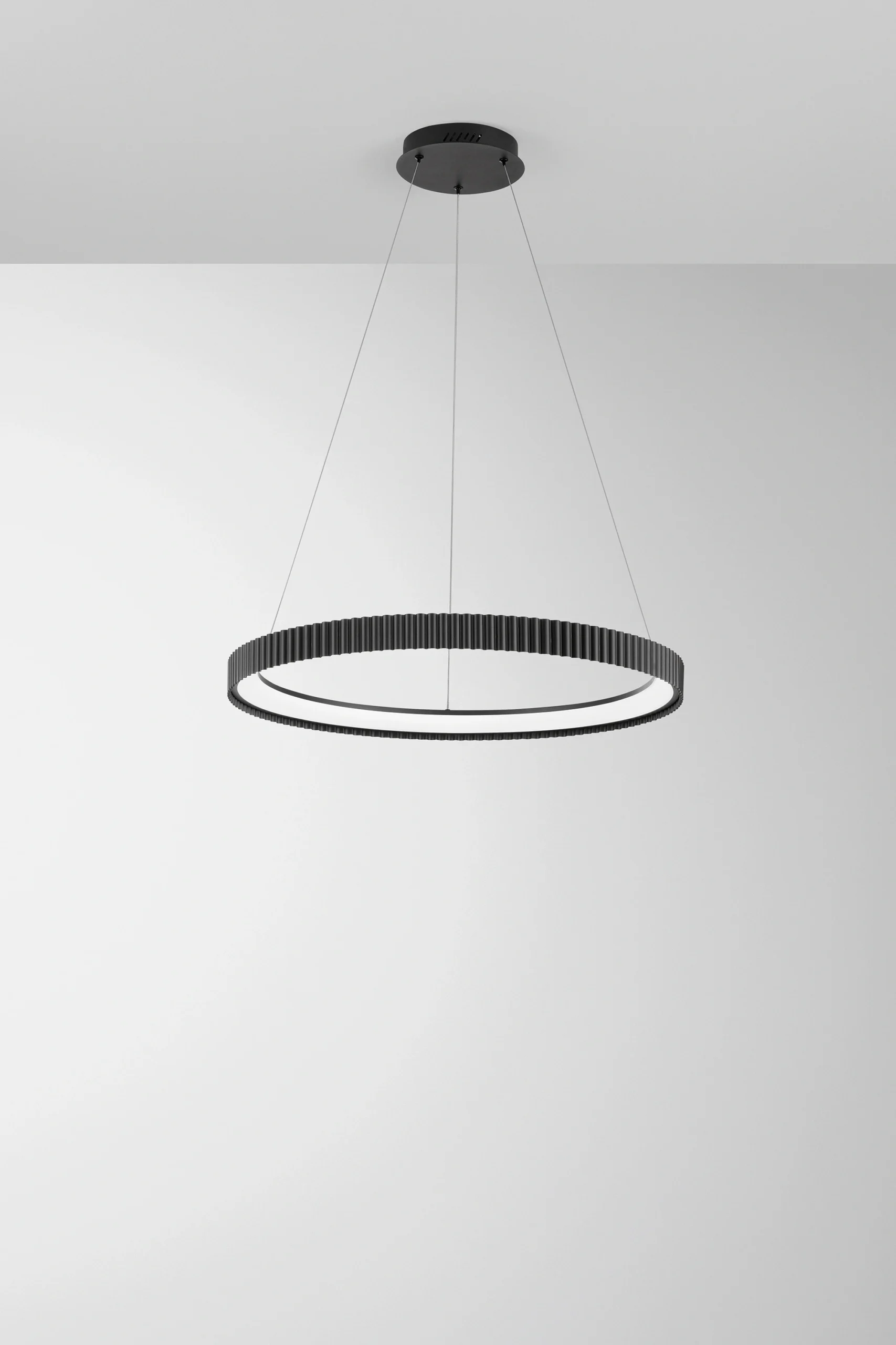 Luce Design Viseća lampa NIKE 58W 2700/3200/4000K Crna